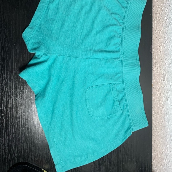 shorts ! - Picture 2 of 2